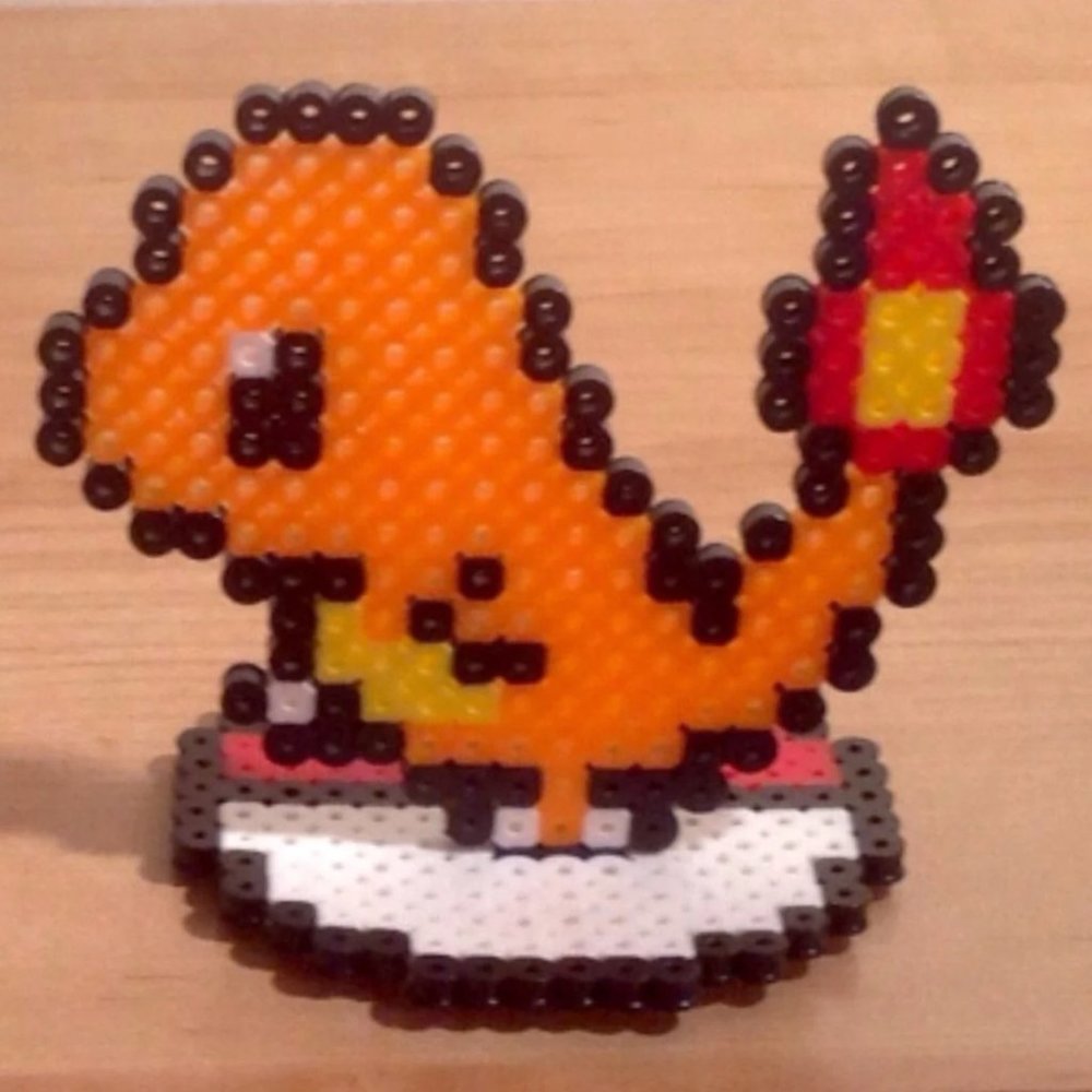 Charmander Pokeball Decoration - Game Room - Kids Room - Cute Geek Home De…
